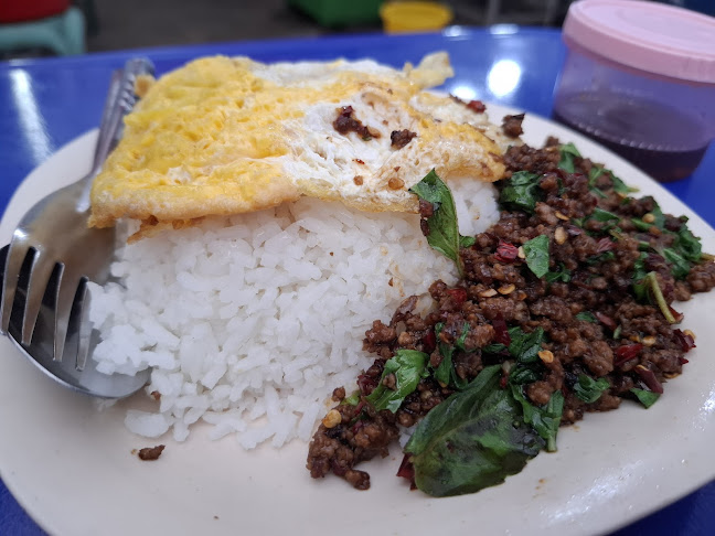 อั้ง ผัดไทย-หอยทอด - การบริการอาหารและที่พัก