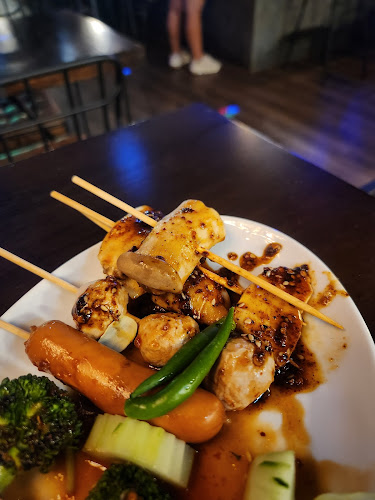 Fill Bar - การบริการอาหารและที่พัก