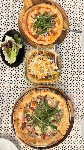 Comentarii opinii despre IMPACT Lakefront