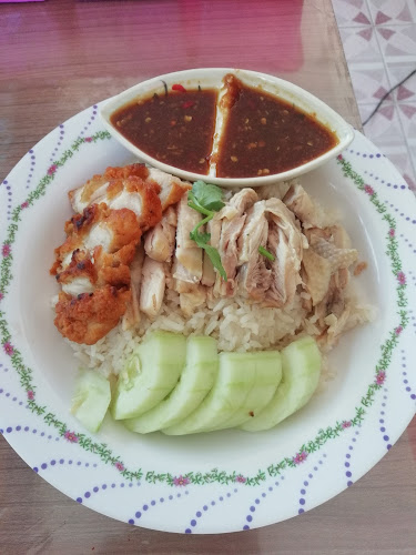 อุบลเชฟ - การบริการอาหารและที่พัก