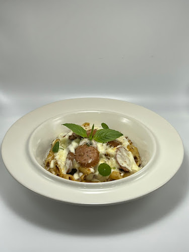 Otter in the rain - การบริการอาหารและที่พัก