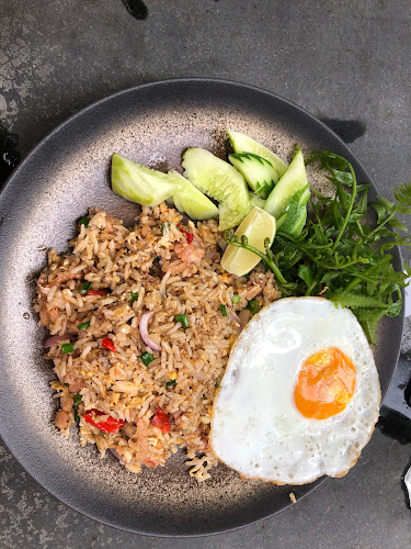 724 ถนน กาญจนวนิช-ทุ่งโดน ตำบล คอหงส์ อำเภอหาดใหญ่ สงขลา 90110