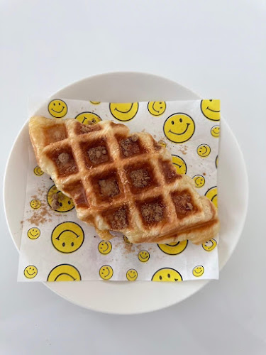 Parking Coffee กาแฟ+รับฝากรถหลังโรงพยาบาลระยอง - การบริการอาหารและที่พัก