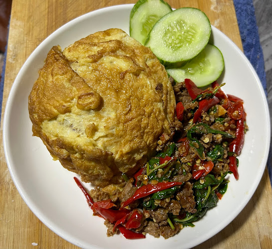 Wealthy bar & restaurants - อำเภอบางละมุง