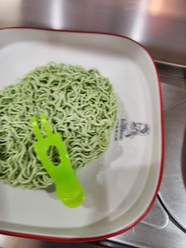 Comentarii opinii despre อี้จาสุกี้หม่าล่า สาขาพัทยา