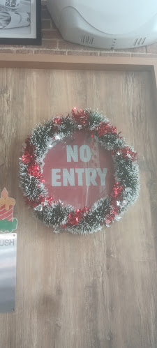 เบอร์กอร์คิง โบ๊ท อเวนิว - การบริการอาหารและที่พัก