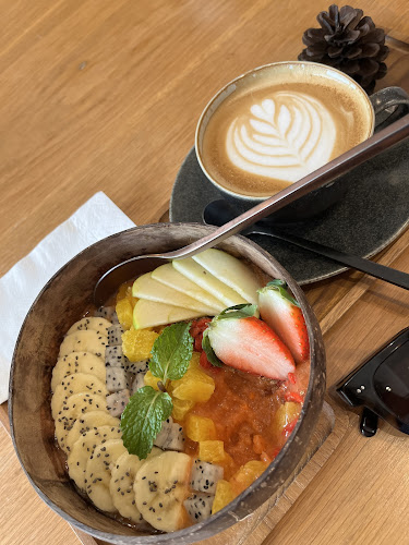 Tribe Cafe - อำเภอบางละมุง