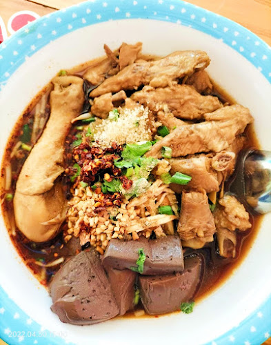 เจ๊หมวยก๋วยเตี๋ยวไก่มะระบุฟเฟ่ต์