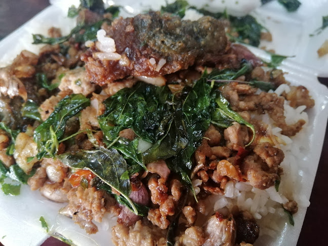 ร้านอาหาร​มนตรี​ - การบริการอาหารและที่พัก