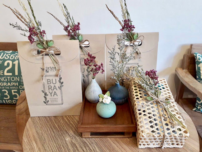 Comentarii opinii despre ร้าน บูรยา ช็อป