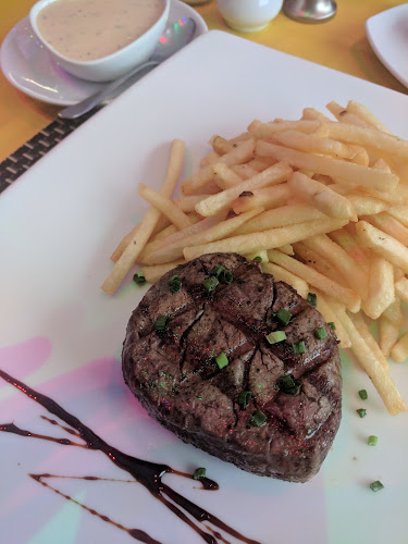 The Bistro 219/69 Soi Yamato 13/1, ถ. พัทยาสายสอง เมืองพัทยา อำเภอบางละมุง ชลบุรี 20150