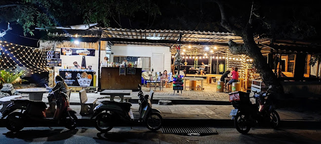 ร้านส้มเเข่ว-เปรี้ยวปาก - การบริการอาหารและที่พัก