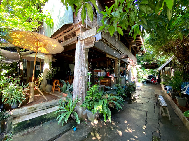 Comentarii opinii despre 379 Drip กาแฟเรียบง่ายใต้ถุนบ้านเลขที่ 379