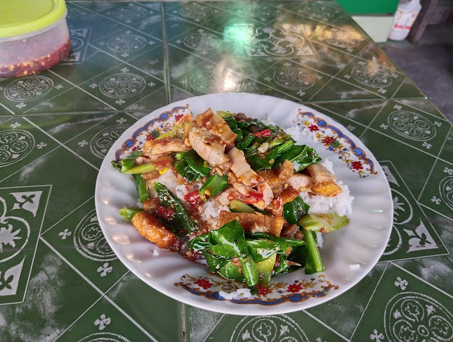 ป้าน้อย อาหารตามสั่ง - อำเภอเมืองนครราชสีมา