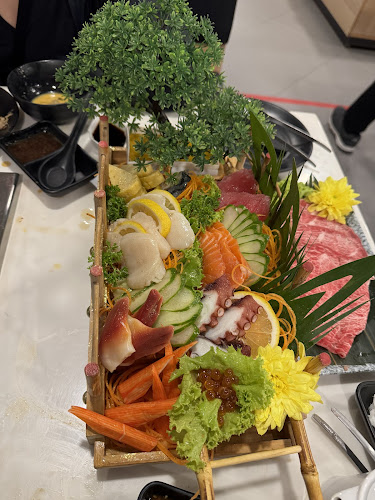 2 ถ. เทพกระษัตรี ตำบล ศรีสุนทร อำเภอถลาง ภูเก็ต 83110