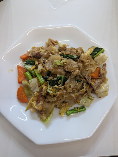 Opinii despre SAKSA @Karon în อำเภอเมืองภูเก็ต - การบริการอาหารและที่พัก