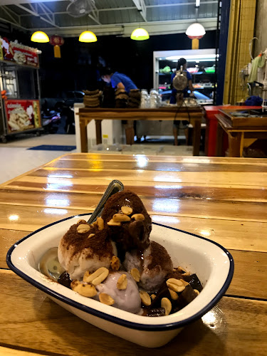 1819 Ice cream - การบริการอาหารและที่พัก