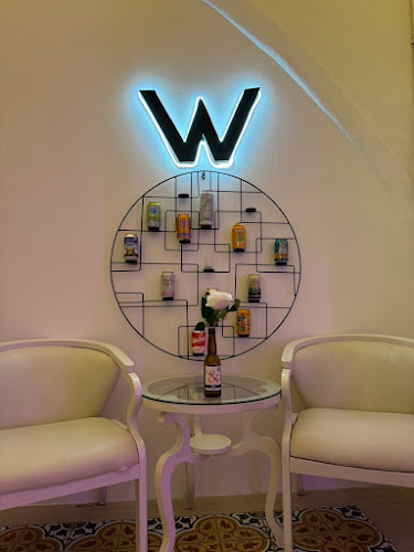 88 ถ. มหาราช ตำบลวัดใหม่ อำเภอเมืองจันทบุรี จันทบุรี 22000