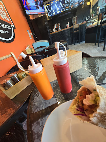 Opinii despre Kebab House - Kamala în อำเภอกะทู้ - การบริการอาหารและที่พัก