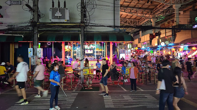 21 ถนนบางลา ตำบลป่าตอง อำเภอกะทู้ ภูเก็ต 83120