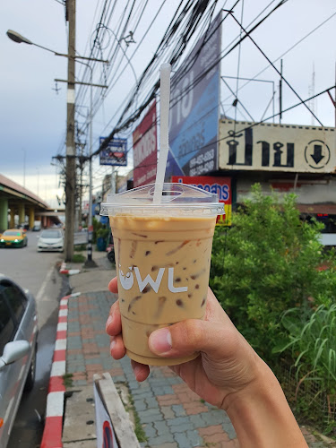 Opinii despre Owl Coffee (co2 coffee0 în อำเภอกระทุ่มแบน - การบริการอาหารและที่พัก