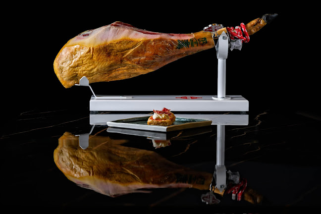 Opinii despre NORA Beach Club în อำเภอถลาง - การบริการอาหารและที่พัก