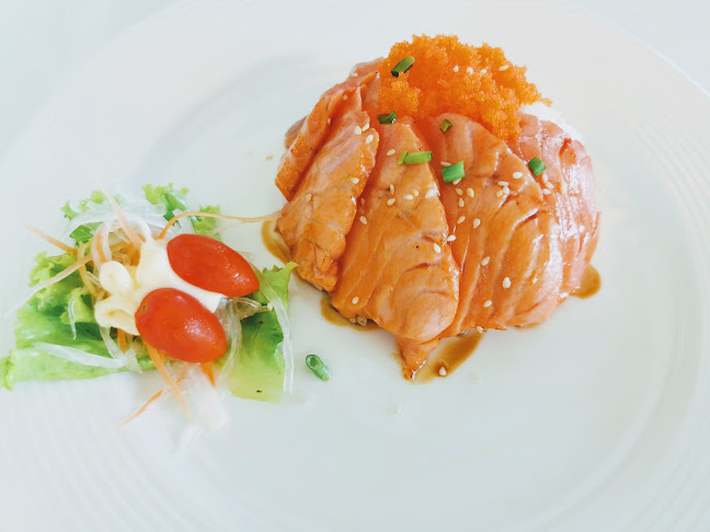 Seven Sushi เซเว่น ซูชิ - การบริการอาหารและที่พัก