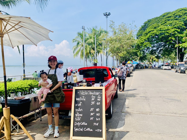 Vela Slow bar - การบริการอาหารและที่พัก