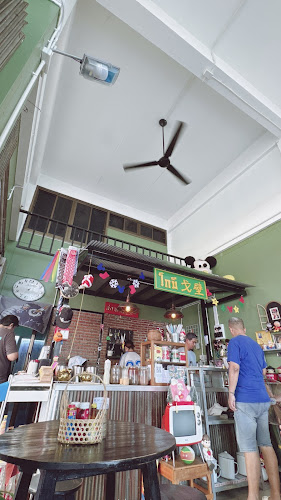 ถ. ราชดำเนิน ตำบลพระปฐมเจดีย์ อำเภอเมืองนครปฐม นครปฐม 73000