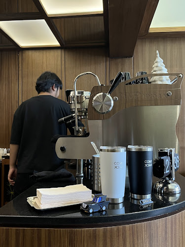 Comentarii opinii despre Comeback Phuket