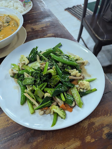 MAMA Thai Food Restaurant - การบริการอาหารและที่พัก