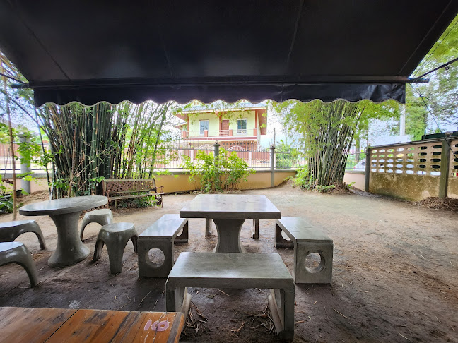 Comentarii opinii despre ร้านเด็ดเอร็ด ก๋วยเตี๋ยวคั่วไก่ไฟมังกร by pinny the chef @ระยอง