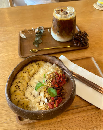 Tribe Cafe - อำเภอบางละมุง