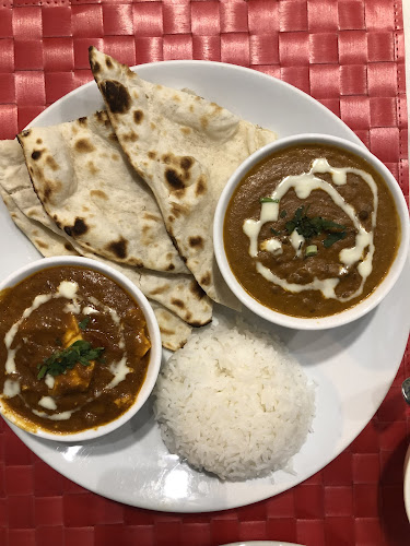 Next to Pizza Company, 218/2 ถนนเลียบชายหาด เมืองพัทยา อำเภอบางละมุง ชลบุรี 20260