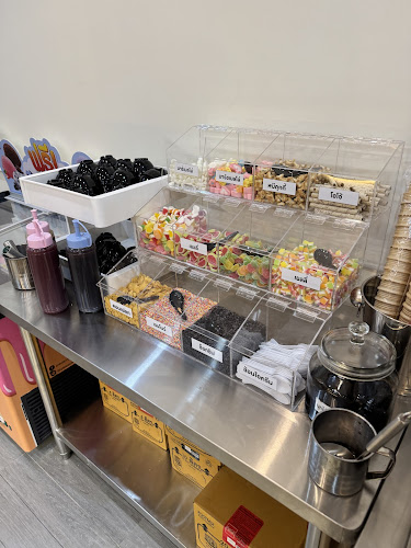 Nira Shabu ขอนแก่น-ตลาดจอมพล - การบริการอาหารและที่พัก