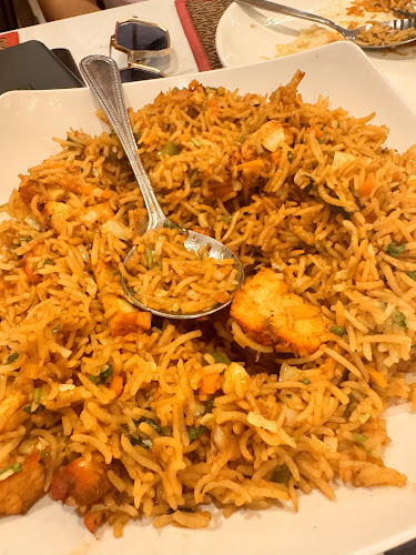 100 63 ถนน กะตะ ตำบล กะรน อำเภอเมืองภูเก็ต ภูเก็ต 83100