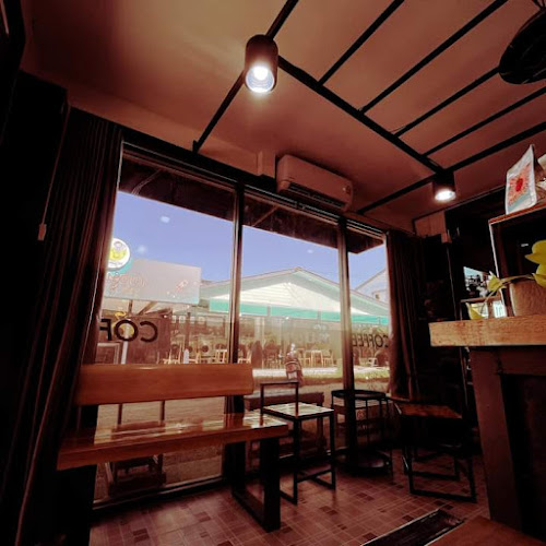 บุญเลิศกาแฟสด - การบริการอาหารและที่พัก