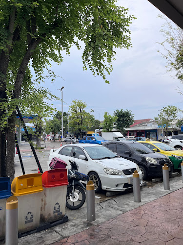 The Pizza Company ปตท. บางกรวย-ไทรน้อย (ขาเข้า) - การบริการอาหารและที่พัก