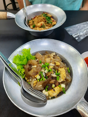 Opinii despre เขียง KHIANG - Ubonratchathani în อำเภอเมืองอุบลราชธานี - การบริการอาหารและที่พัก