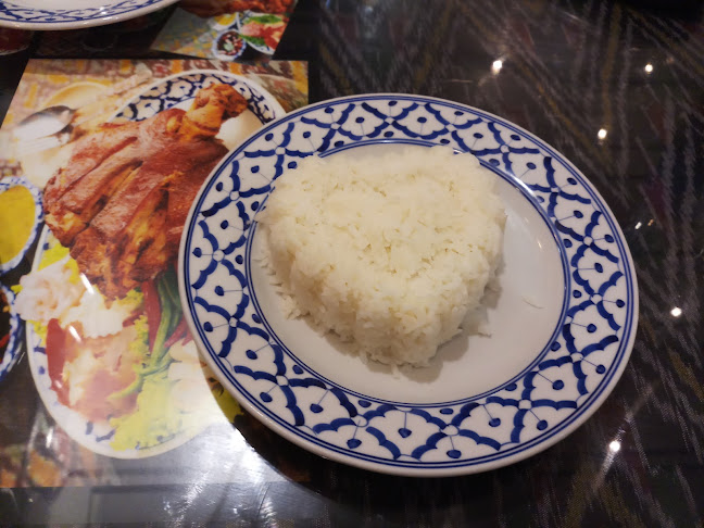 สีนานวล คาเฟ่ กังสดาล - การบริการอาหารและที่พัก