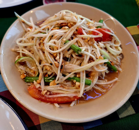 Opinii despre Nely Restaurant în อำเภอเกาะสมุย - การบริการอาหารและที่พัก