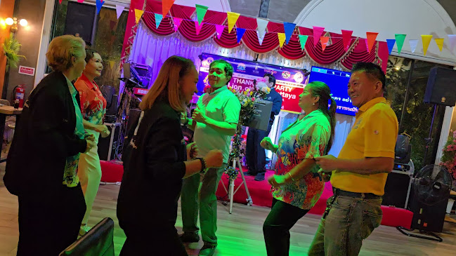 Orange House Cafe Pattaya (ตำหลายคาเฟ่ พัทยา) - อำเภอบางละมุง