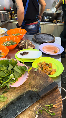 Opinii despre เฉินหลง ข้าวต้มเงินล้าน สาขา พุทธมณฑลสาย 4 în อำเภอสามพราน - การบริการอาหารและที่พัก