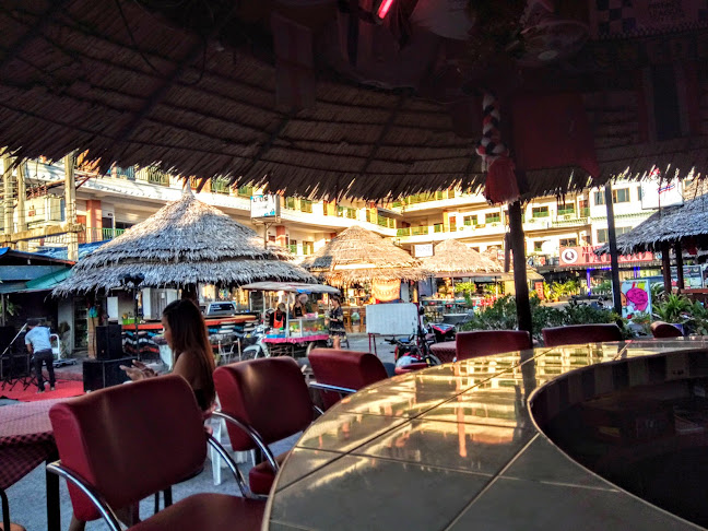 59, 16-18 ถนน ไสน้ำเย็น ตำบลป่าตอง อำเภอกะทู้ ภูเก็ต 83150