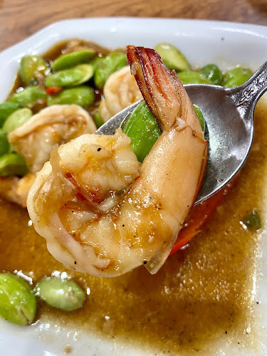 ร้านข้าวต้มปลาแป๊ะจั๊วะ - การบริการอาหารและที่พัก