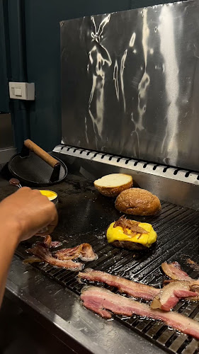 AB HOUSE - Burger & Steak