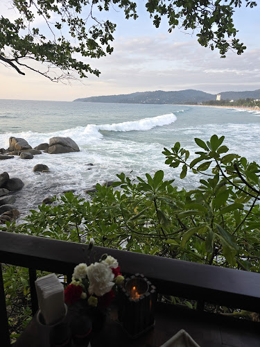 ออน เดอะ ร๊อค - อำเภอเมืองภูเก็ต