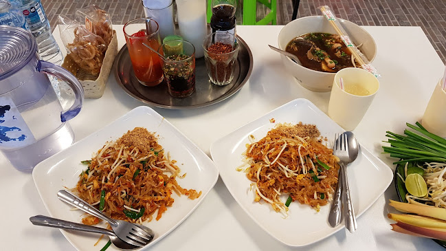 Opinii despre ผัดไทโบราณ în อำเภอเมืองภูเก็ต - การบริการอาหารและที่พัก
