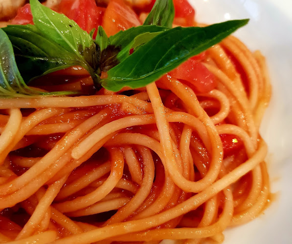 Comentarii opinii despre Kindee Pizzeria & Steak House