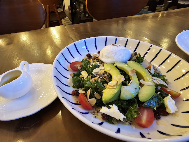 MET CAFE - วัฒนา